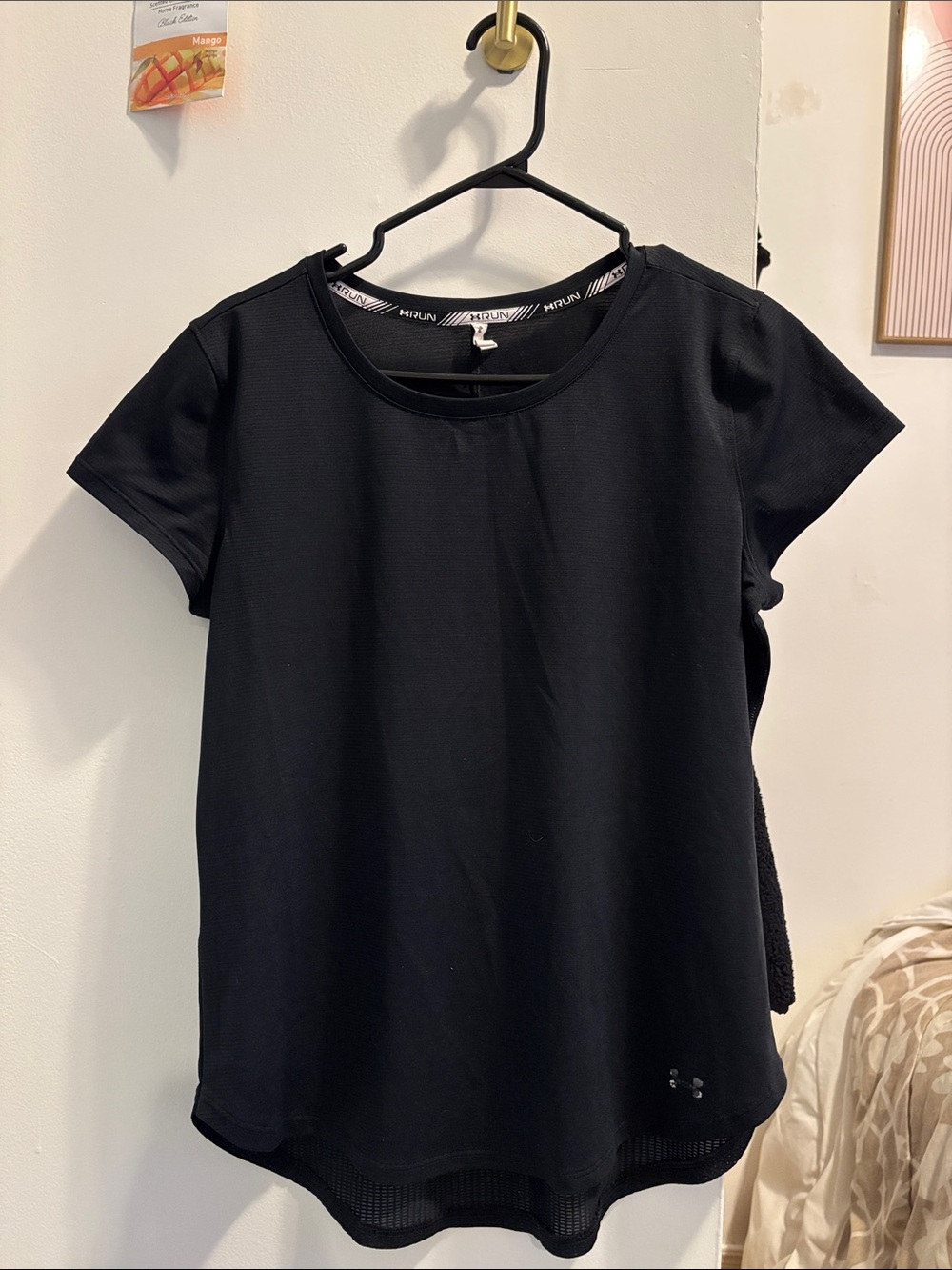 Under armour Black Short Sleeve Performance Tee